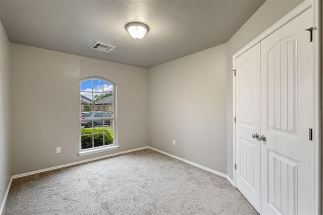 12709 Heritage Oaks Drive, Oklahoma City, OK 73120