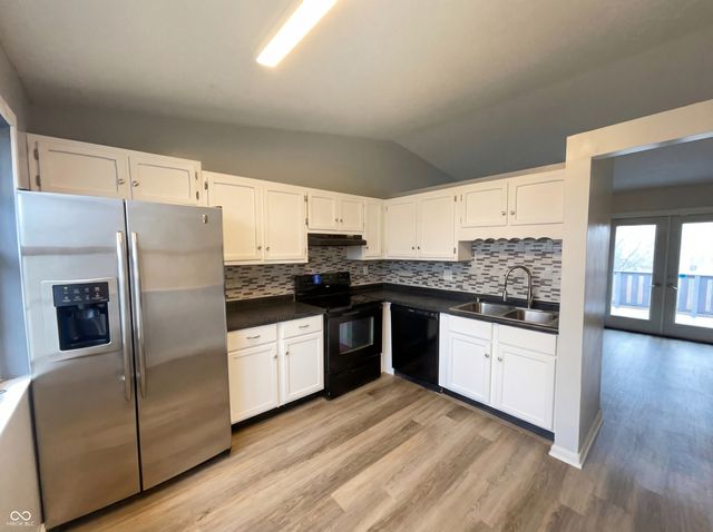 7739 Inverness Drive, Indianapolis, IN 46237