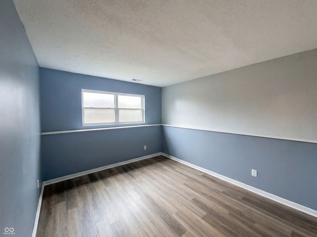 7739 Inverness Drive, Indianapolis, IN 46237