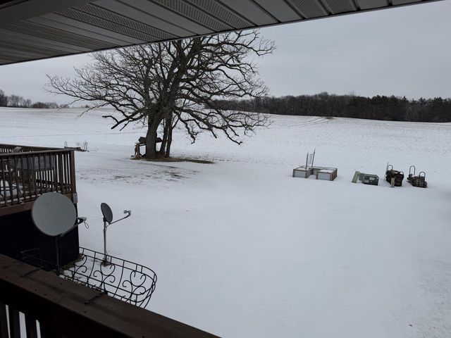 223 Clover LANE, Janesville, WI 53548