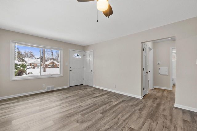 4655 N 20th STREET, Milwaukee, WI 53209