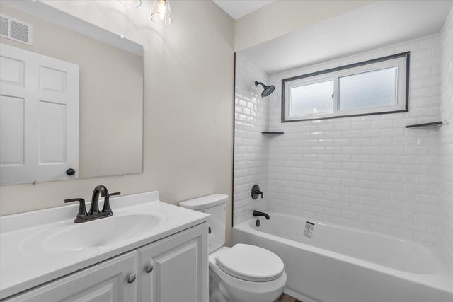 4655 N 20th STREET, Milwaukee, WI 53209