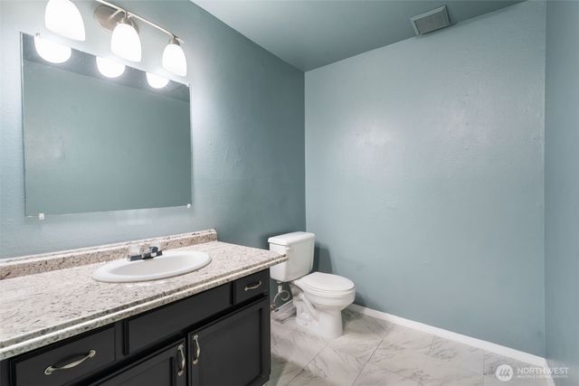 6904 NE 43rd Street #F, Vancouver, WA 98661