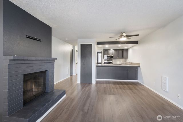 6904 NE 43rd Street #F, Vancouver, WA 98661