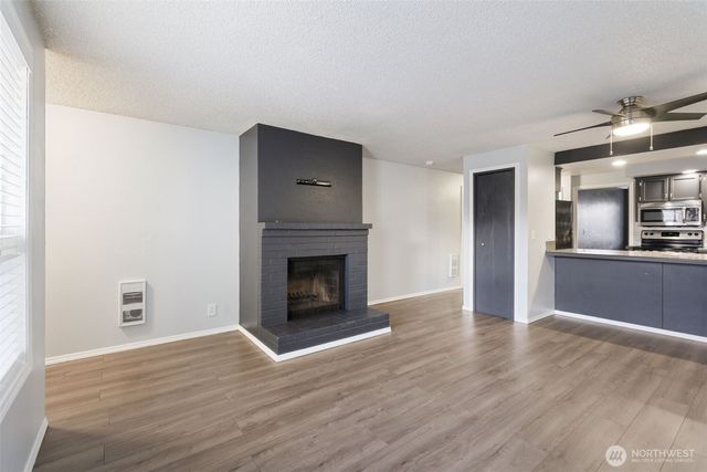 6904 NE 43rd Street #F, Vancouver, WA 98661