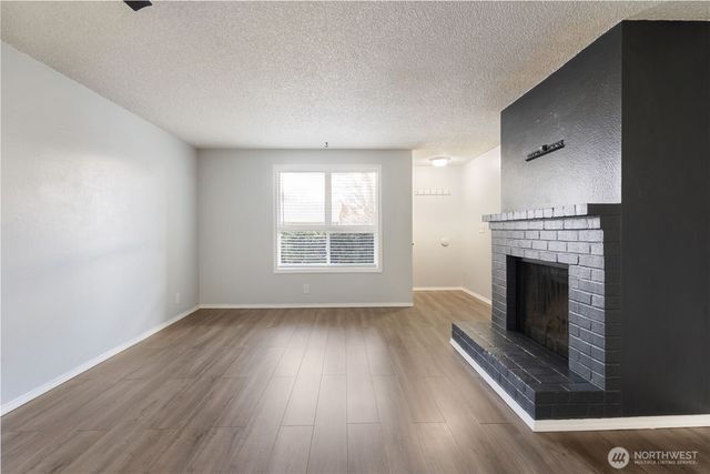 6904 NE 43rd Street #F, Vancouver, WA 98661