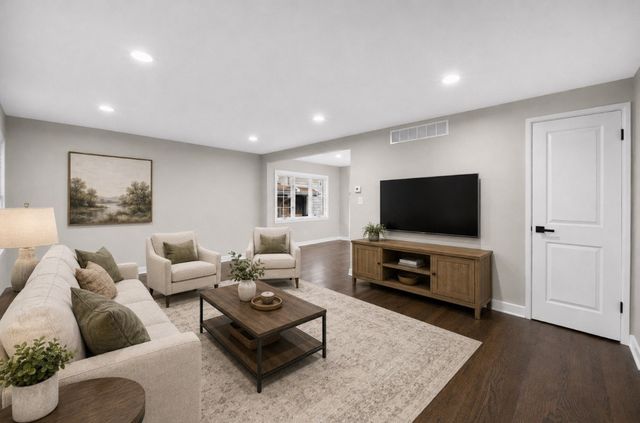 11623 S Aberdeen Street, Chicago, IL 60643