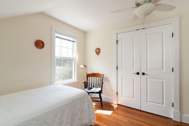 38 Warepoint Rd, West Brookfield, MA 01585