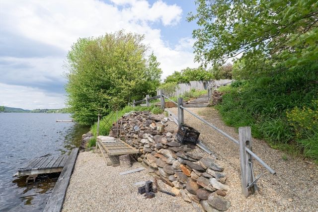 38 Warepoint Rd, West Brookfield, MA 01585