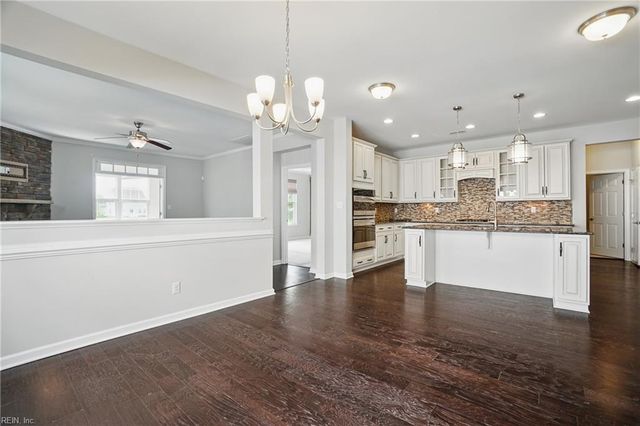 3221 Sybilla ST, Chesapeake, VA 23323