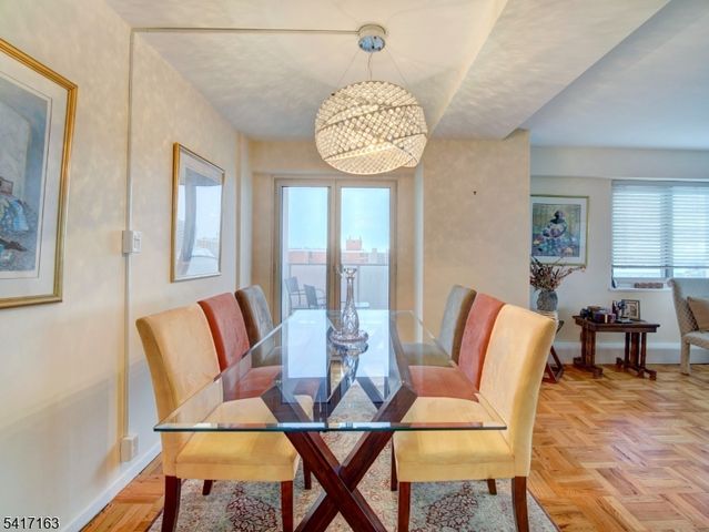 377 S Harrison St 9E, East Orange City, NJ 07018