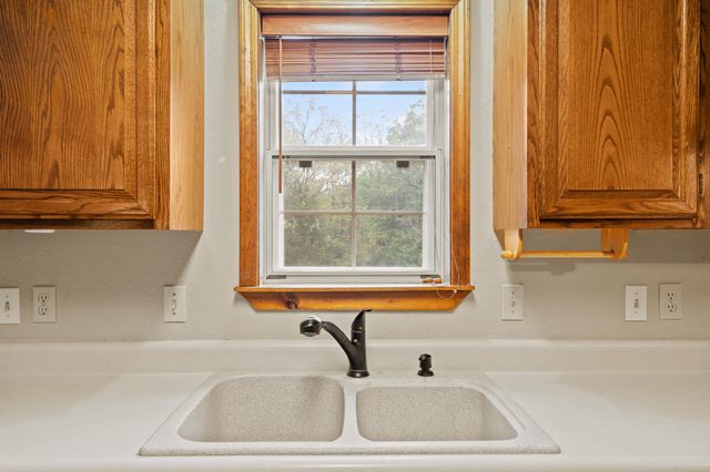 3575 N FREDERICK CT, Columbia, MO 65202