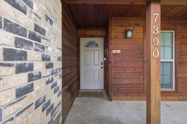 7300 Kary Lynn Drive E, Watauga, TX 76148