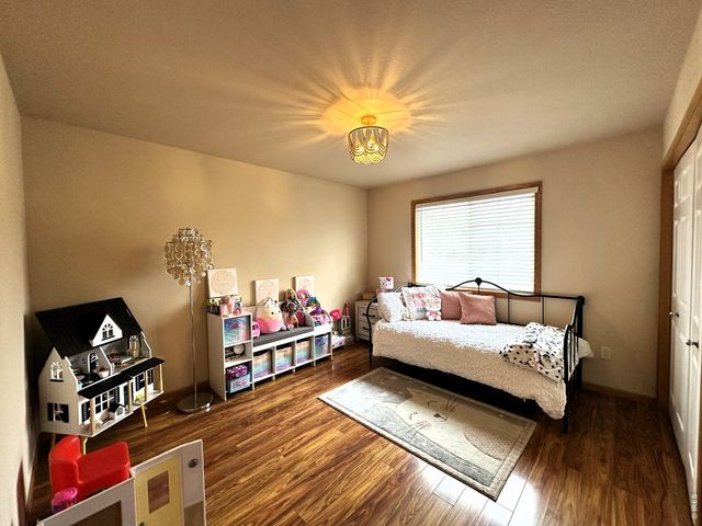 1720 E 11th St, Loveland, CO 80537