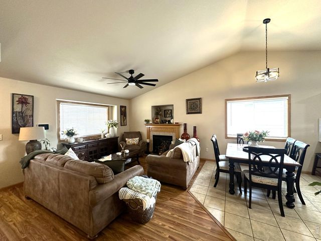 1720 E 11th St, Loveland, CO 80537