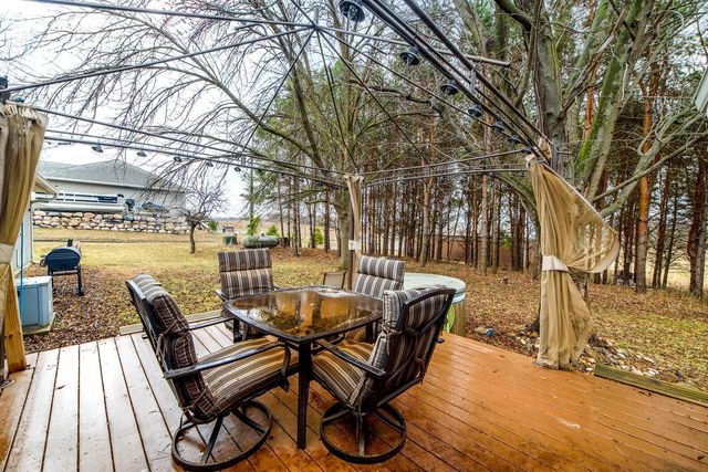 11841 W 250th Street, Belle Plaine, MN 56011