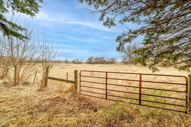 11841 W 250th Street, Belle Plaine, MN 56011