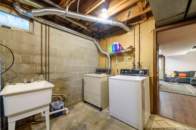 11841 W 250th Street, Belle Plaine, MN 56011