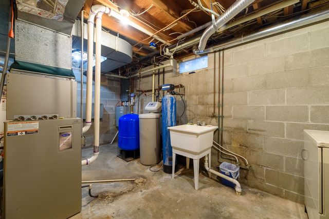 11841 W 250th Street, Belle Plaine, MN 56011