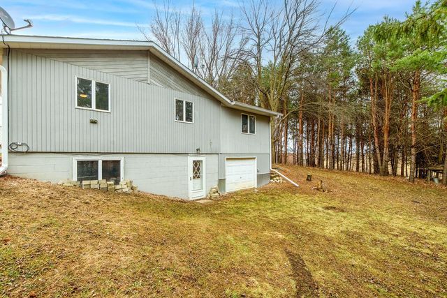 11841 W 250th Street, Belle Plaine, MN 56011