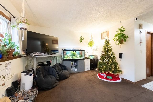 206 S Davis, Belgrade, MT 59714