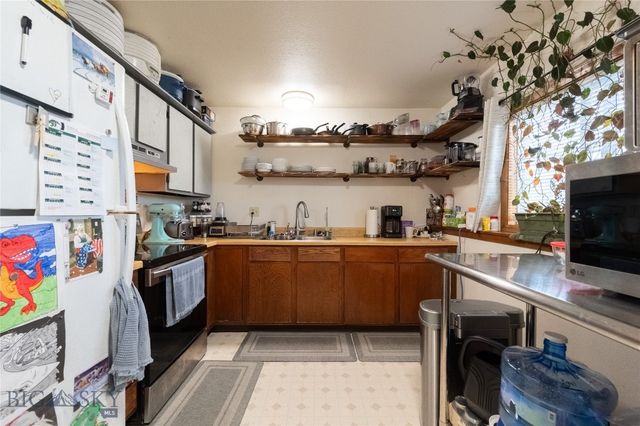 206 S Davis, Belgrade, MT 59714