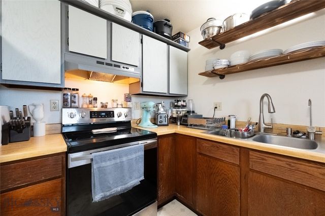 206 S Davis, Belgrade, MT 59714