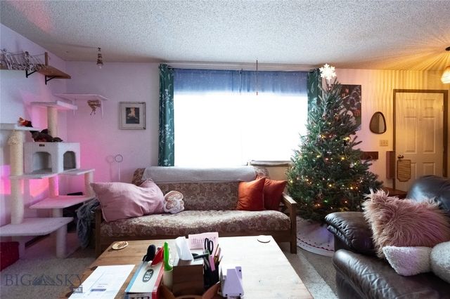 206 S Davis, Belgrade, MT 59714