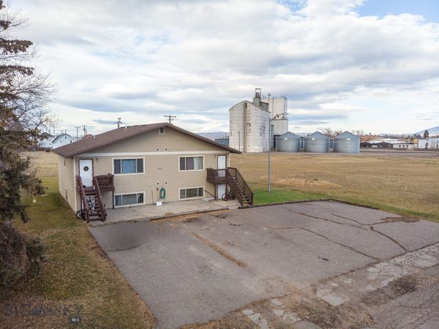 206 S Davis, Belgrade, MT 59714