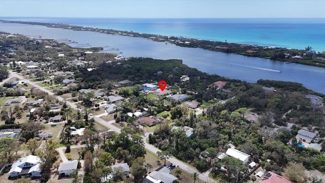 2075 LEMON AVENUE, Englewood, FL 34223