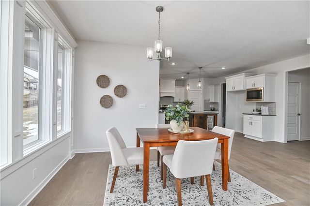 2740 W Park Street, Olathe, KS 66061