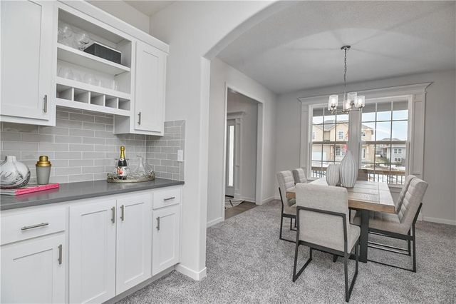 2740 W Park Street, Olathe, KS 66061