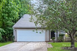 4335 Looking Glass Lane, Charlotte, NC 28269