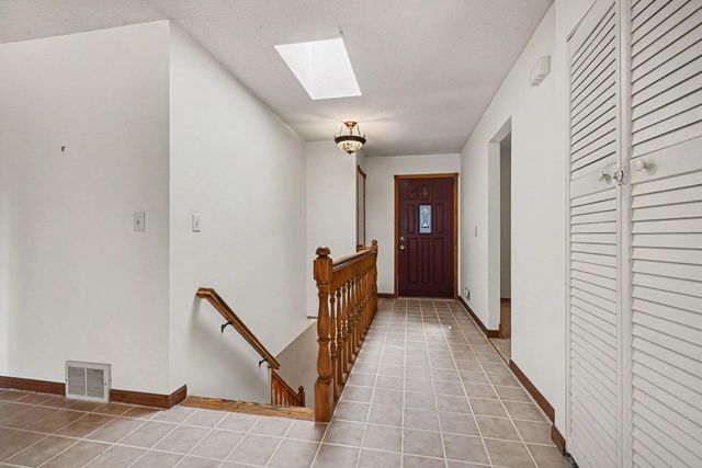 15632 Heywood Way, Apple Valley, MN 55124