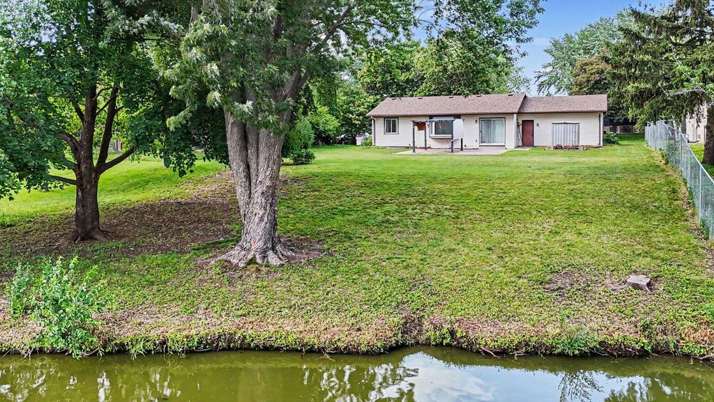 15632 Heywood Way, Apple Valley, MN 55124 — photo 5