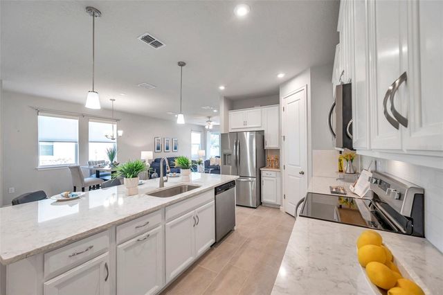 3747 LAUGHING DOVE AVENUE, Sun City Center, FL 33573
