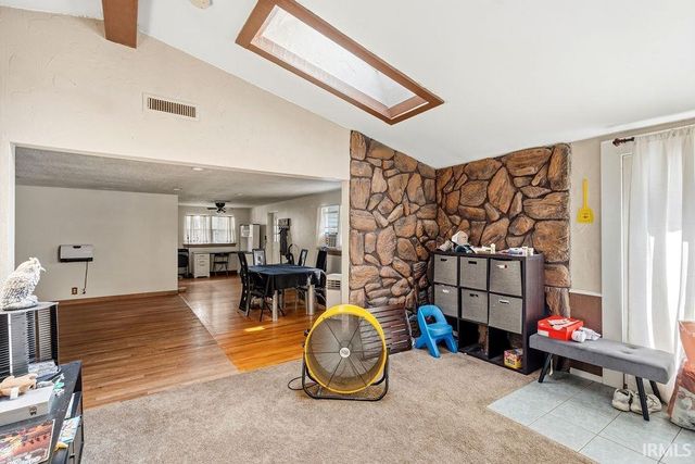7043 W 200 North Road, Andrews, IN 46702