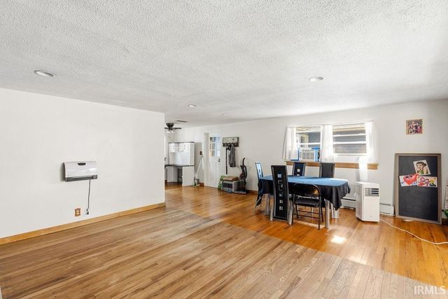 7043 W 200 North Road, Andrews, IN 46702