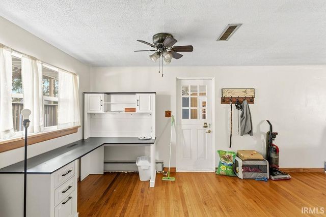 7043 W 200 North Road, Andrews, IN 46702