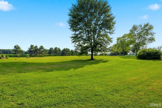 7043 W 200 North Road, Andrews, IN 46702