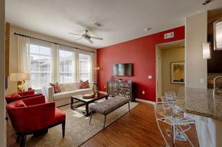 807 S Post Oak Lane 2314, Houston, TX 77056