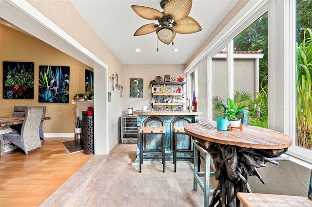 673 SEGOVIA COURT NE 702, St Petersburg, FL 33703