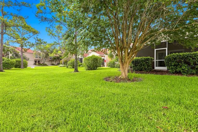 673 SEGOVIA COURT NE 702, St Petersburg, FL 33703