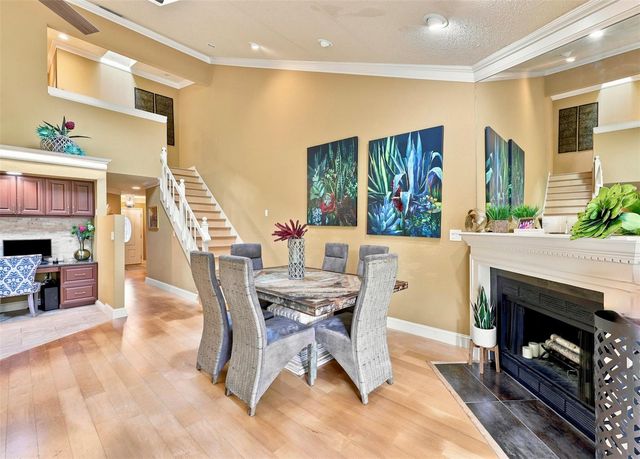 673 SEGOVIA COURT NE 702, St Petersburg, FL 33703