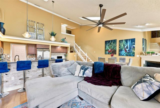 673 SEGOVIA COURT NE 702, St Petersburg, FL 33703