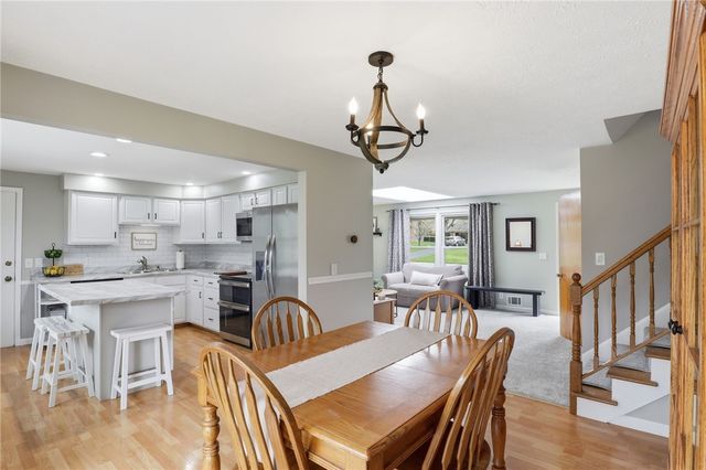 11 Saxony Road, Pittsford, NY 14534