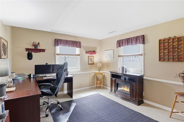 11 Saxony Road, Pittsford, NY 14534