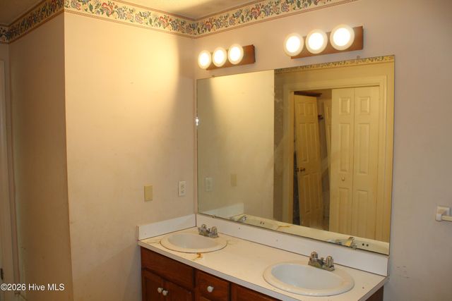 310 Jay Trail, Murfreesboro, NC 27855