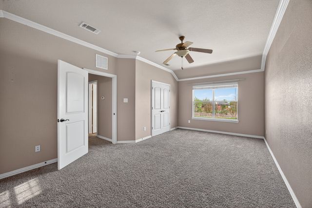 2940 Europa Drive, Grand Prairie, TX 75052