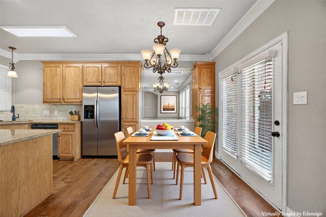 2940 Europa Drive, Grand Prairie, TX 75052